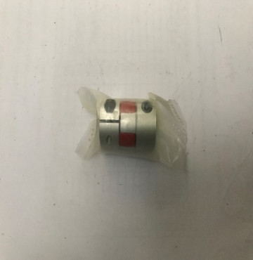 Khớp nối motor chân vịt giữa . (8 x 20 x 30) máy lập trình CHNKI