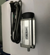 Motor trục chính giữa máy lập trình CHNKI trục xoắn model GC - 812 A, GC - 913A