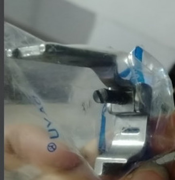 Chân Vịt Ziczac May Móc Cài