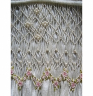 Chạy gia công smocking 32