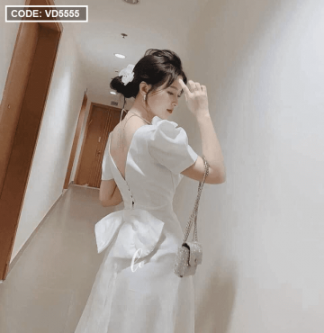 bán sỉ maxi màu trắng cổ vuông nơ lưng tay bồng