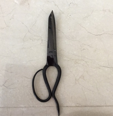 Kéo cắt vải- kéo cắt may lòng đen 17cm