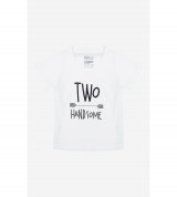 Bán  buôn áo thun cổ tim tay ngắn in chữ Two Handsome ( Màu trắng)