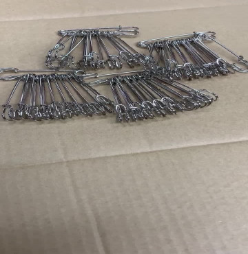 2 cây kim băng lớn loại tốt dài 7 cm