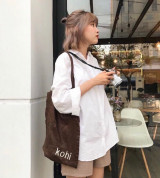 bán sỉ sơ mi trắng một túi xinh yêu