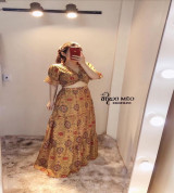 bán buôn set thổ cẩm cột nơ ngực kèm chân váy midi