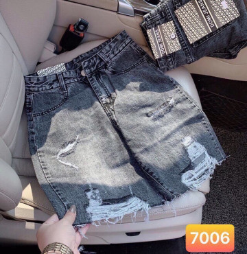 bán buôn quần jean lửng rách dễ phối dồ
