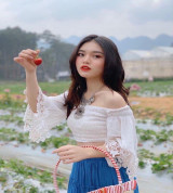 bán sỉ áo trắng nhún tay lỡ khoe vai cực so cute