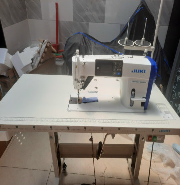 máy may 1 kim điện tử JUKI DDL 9000C hệ thống dầu kín