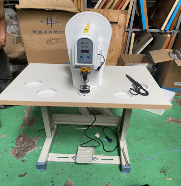 Máy dập nút đồng điện shengtian DKJ-02 B