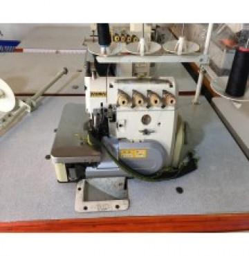 Thanh lý máy vắt sổ 2 kim 4 chỉ