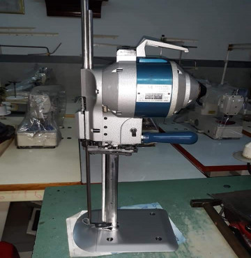 Hướng dẫn mua Máy cắt Vải Đứng