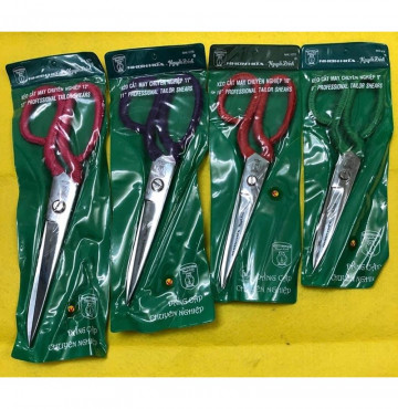 Kéo cắt vải cao cấp thương hiệu Nguyễn Đình, rất sắc bén và bền, có đủ cỡ để chọn lựa, dài 9inch