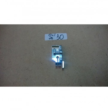 Chân vịt canh mép 6mm máy may gia đình