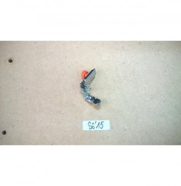 Chân vịt tra dây kéo máy gia đình