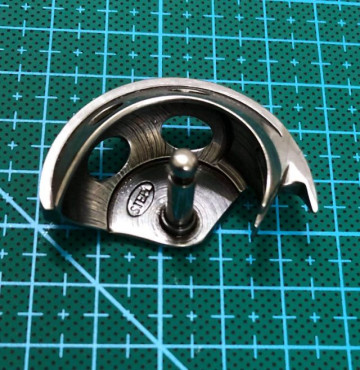 Chao hay là ổ để thuyền máy gia đình 1 chức năng- Hàng Đài Loan