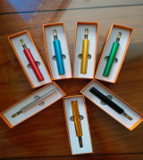 bút lăn sơn cạnh