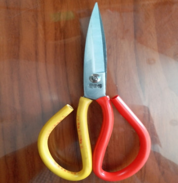 kéo tốt chống rỉ 25cm