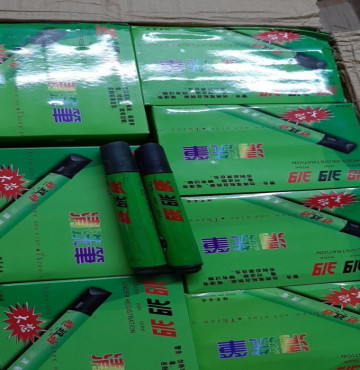 viết xóa bạc 319 xanh lá