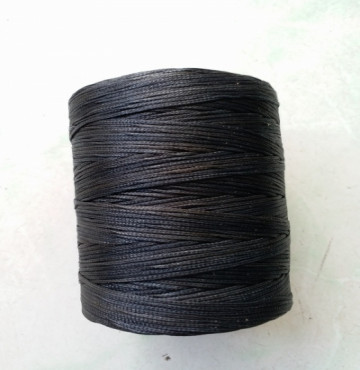 chỉ sáp màu đen