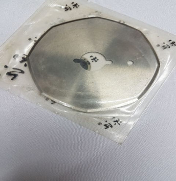 Lưỡi dao sử dụng máy cắt vải đường kính dao 90mm
