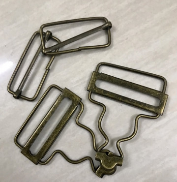 Khoá dây áo yếm