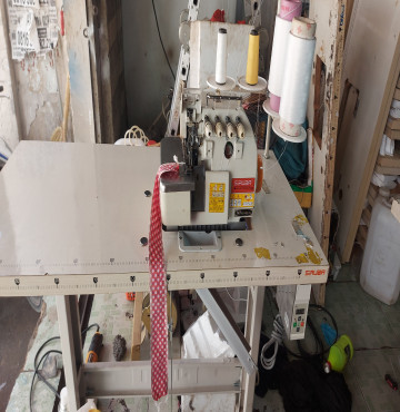 CẦN BÁN MÁY VẮT SỔ 2 KIM 4 CHỈ SIRUBA