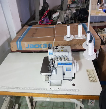 Thanh lý  MÁY VẮT SỔ 2 KIM 4 CHỈ KINGTEX UH 9000