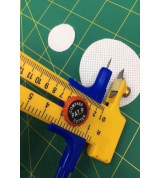 Compa cắt tròn các liệu như vải, keo mếch,giấy, simili tặng kèm 6 dao