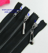 Dây kéo đồng đen