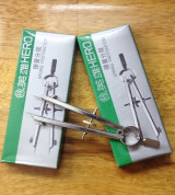 compa 2đầu kim (dùng trong thiết kế tạo mẫu)