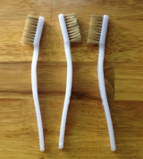 Bàn chải quét keo lông vàng