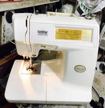 Máy Brother MOT 2000