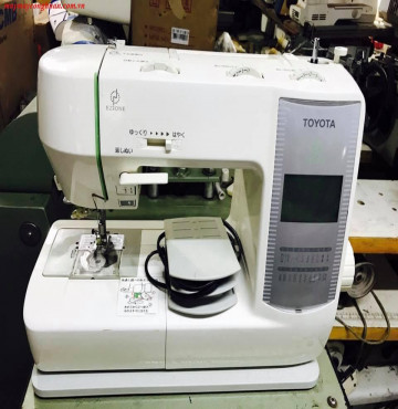 TOYOTA EZONE- 2in1 chân ga & tự động