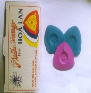 Phấn may Hoa Lan 2 màu ( xanh, đỏ)