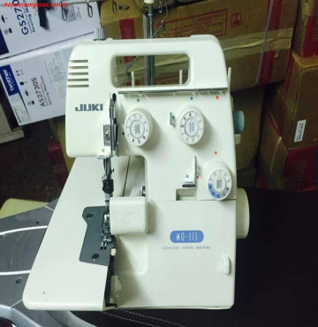 Vắt sổ cuốn bèo JUKI 3 chỉ