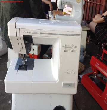 Máy Brother AT 12 Chức Năng