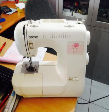Máy may Brother LS-1000