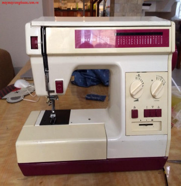 Máy may  Riccar Mightg 18CN