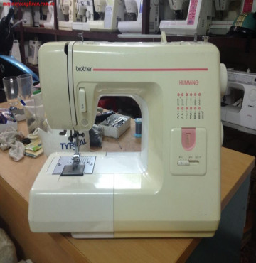 Máy may  BROTHER 12CN