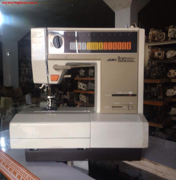 Máy may Juki Flora 5500