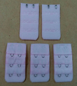 Nối 2 móc áo ngực 2,5cm (4 cái )