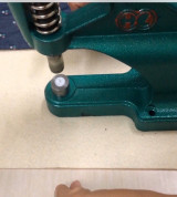 Khuôn đóng nút bấm nhựa 4 thành phần, nút áo mưa