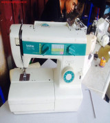 Máy chạy bàn ga : Brother Selic F