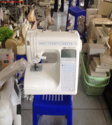 Máy may Juki HZL 9800