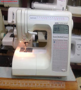 Máy may Juki HZL 9800