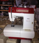 Brother 12 chạy chân ga