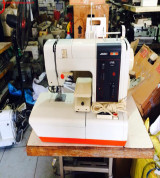 Máy may Juki Flora 550