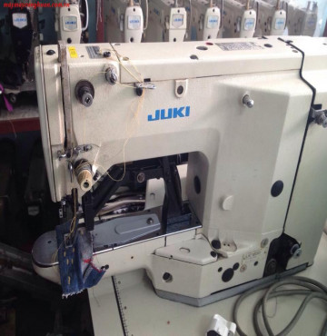 Máy thùa JUKI