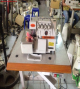 Máy chập vắt sổ Siruba 747 mới 100%